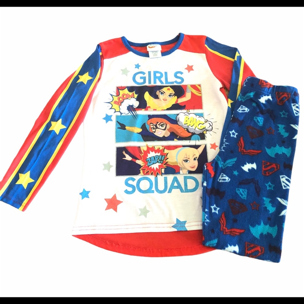 DC Superhero Girls 2pc Pajama Set Size M Blue Red